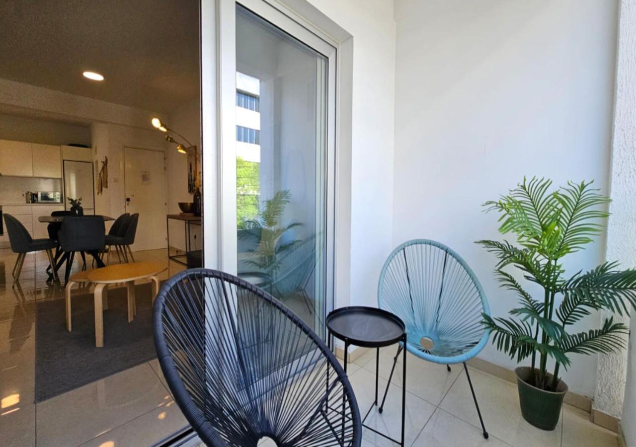 Phaedrus Living: City Centre Luxury Flat Esperidon 201 ニコシア エクステリア 写真