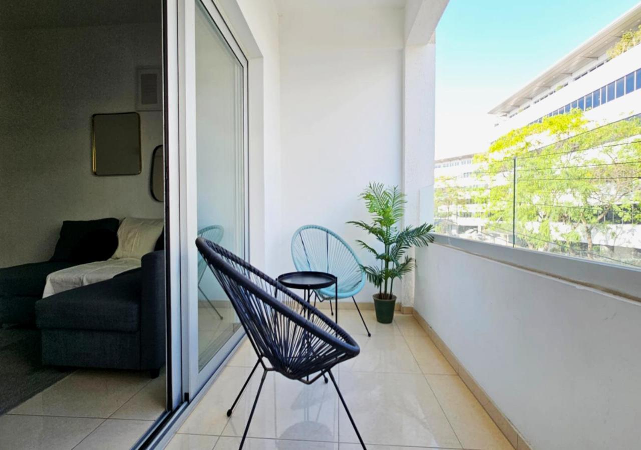 Phaedrus Living: City Centre Luxury Flat Esperidon 201 ニコシア エクステリア 写真